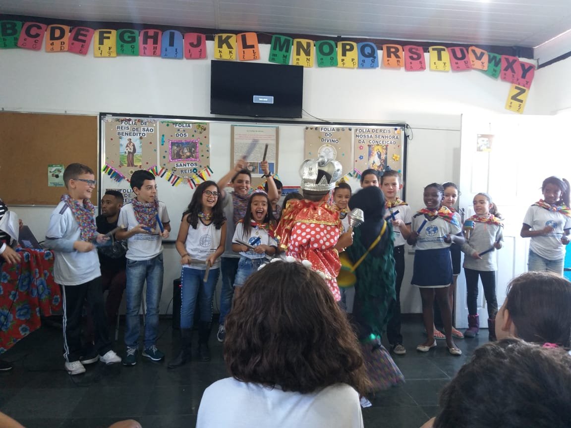 Exemplo de riqueza cultural, Folia de Reis foi abordada no Projeto de Educação Patrimonial