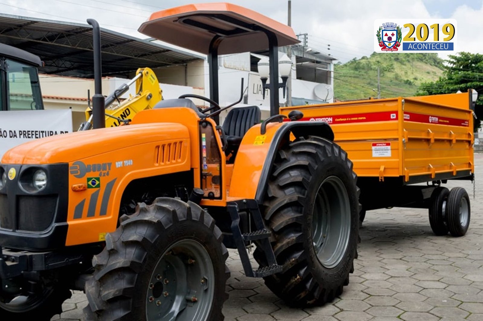 Entre 2017 e 2019, mais 14 máquinas, veículos e implementos para a frota municipal